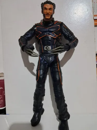 BONECO ACTION FIGURE WOLVERINE 13 DELUXE