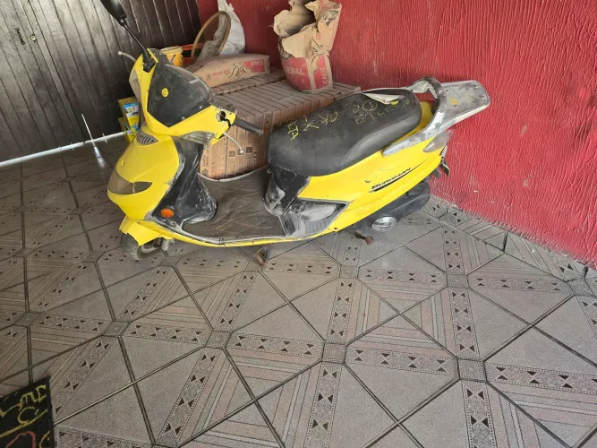 Burgman AN 125 2008 - Aceito troca por Celular