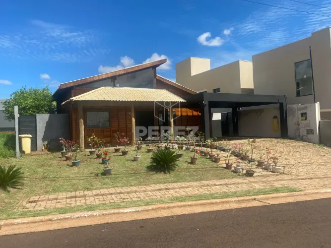 Casa Térrea no Condomínio Shalom