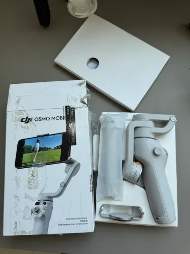 DJI Osmo Mobile 6