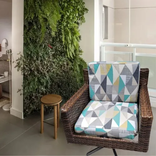 Poltrona de fibra sintética giratória base de alumínio para varanda ou sacada