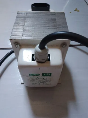 Transformador bivolt 
