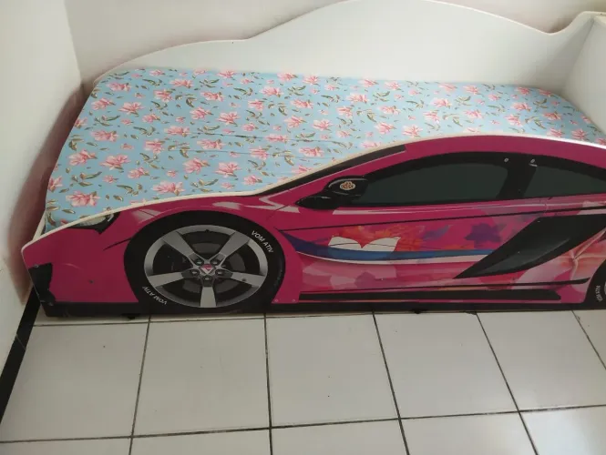 Cama solteirão infantil com baú (Rosa)