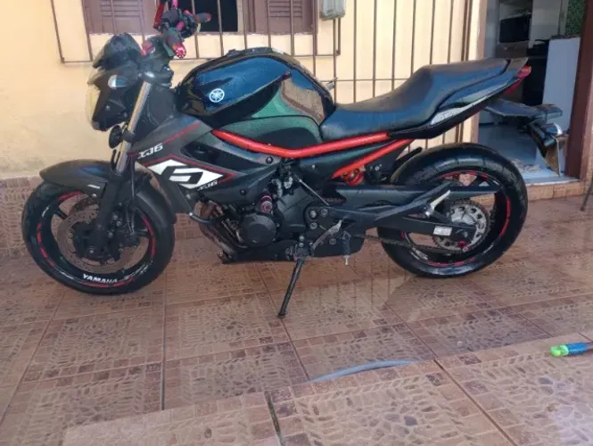 Vendo - Yamaha Xj6N - Iguaba Grande/RJ