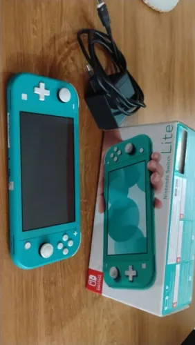 NITENDO SWITCH LITE 'DESBLOQUEADO' 