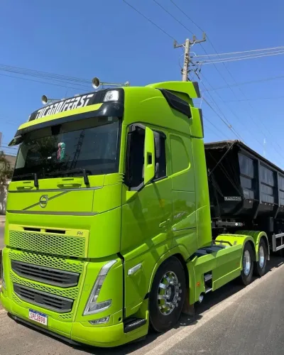 FH 540 + Rodocaçamba