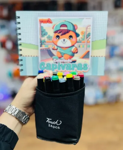 Caderno Capivaras + 24 Canetinhas