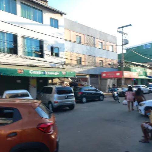 ITAPOAN :Consultório para aluguel e venda com 70 metros quadrados em Itapuã - Salvador - B