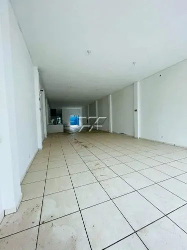 Salão Comercial à venda no Centro em Santa Gertrudes
