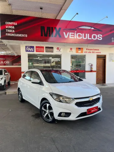 ONIX LTZ 1.4 2019 CÂMBIO MANUAL. MIX VEÍCULOS.
