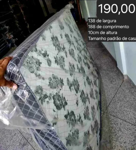 Móveis de fábrica 