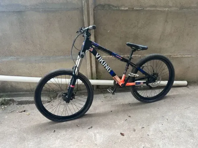 Bicicleta VIKING X TUF-30 - NÃO VENDO A SUSPENÇÃO SEPARADA