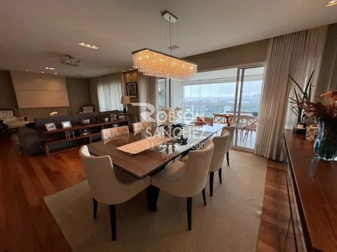 Apartamento a venda no Jardim Marajoara com 4 quartos, 4 suítes, 4 vagas, 266m², varanda g