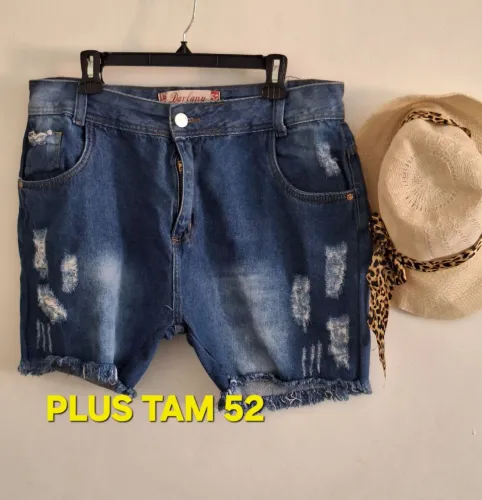Shorts plus size Tam 52