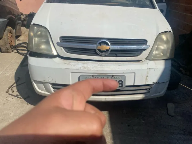 Para-choque dianteiro Meriva 2010