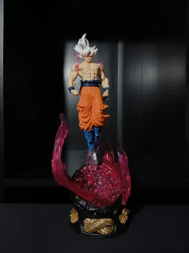 ACTION FIGURE - Goku Instinto Superior 