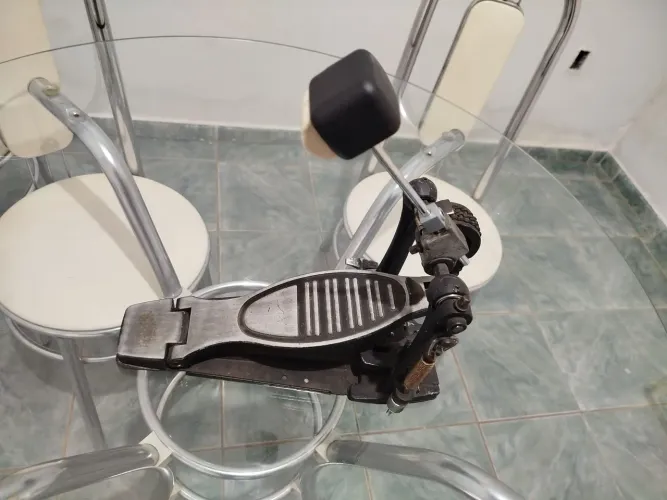 Pedal de bateria 