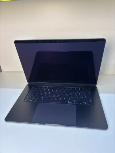 MacBook M3 Seminovo Com Garantia Loja Física 