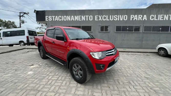 Mitsubishi L200 Triton GLS 3.2 CD TB Int.diesel MEC 2014