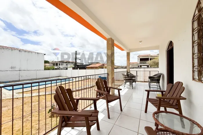 Casa à venda com 5 quartos em Cruz das Armas, João Pessoa