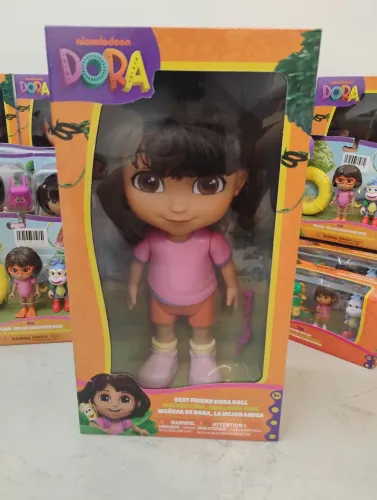 Boneca grande Dora Aventureira Nova