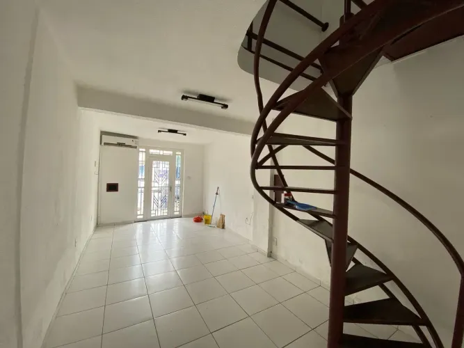Imóvel para aluguel com 163 metros quadrados com 4 quartos em Nazaré - Belém - PA