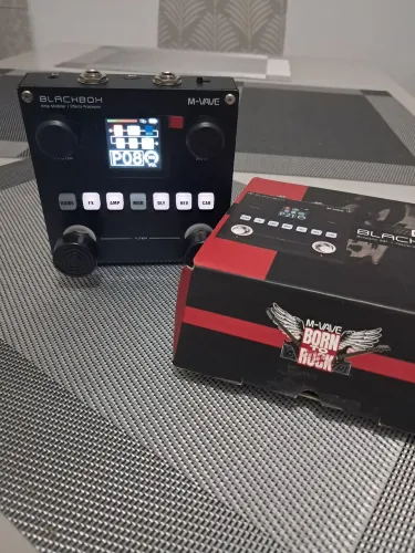BLACK BOX 