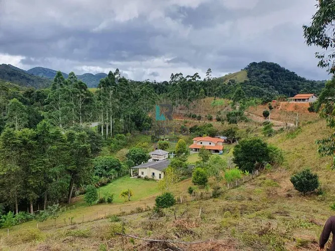 CHÁCARA COM LAGOS ENTRE SÃO LUIZ DO PARAITINGA X UBATUBA-SP