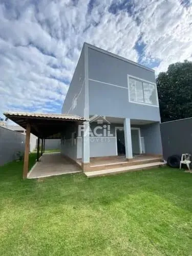 Casa à Venda em Enseada de Jacaraípe Serra/ES | 4 Quartos, 2 Suítes, 5 Vagas 330m² por R
