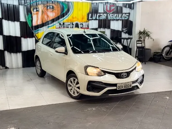 Toyota Etios X Plus 1.5 Flex 16V 5P Aut. 2019