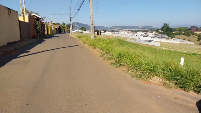 Lotes de 250 m² Próximos do Centro no Boa Vista em Piracaia - Parcelados