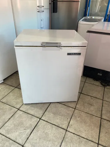 Freezer horizontal Cooler 205L 110V Metalfrio 