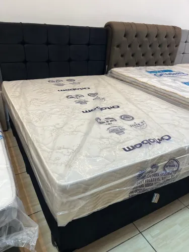 Colchão casal mais box. Molas ensacadas