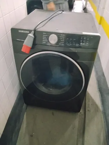 Lava e seca