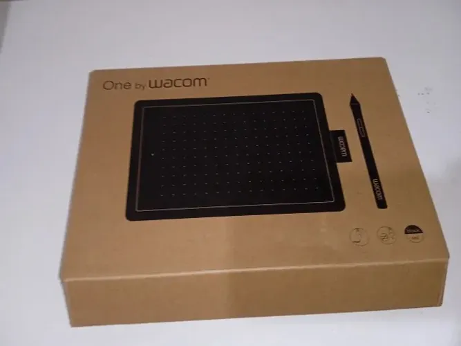 Mesa digital - One by Wacom 