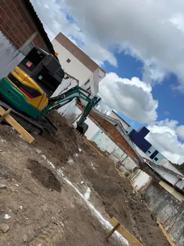 Mini Escavadeira para alugar com operador 