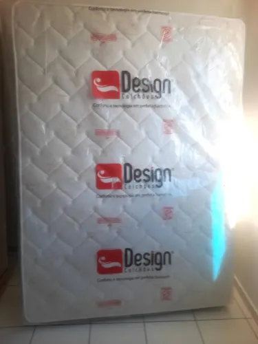 Excelente Cama Box Linda Fino trato na Embalagem Molas Ensacadas Excelente Qualidade