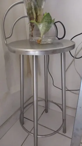 Banqueta de aço inox escovado 