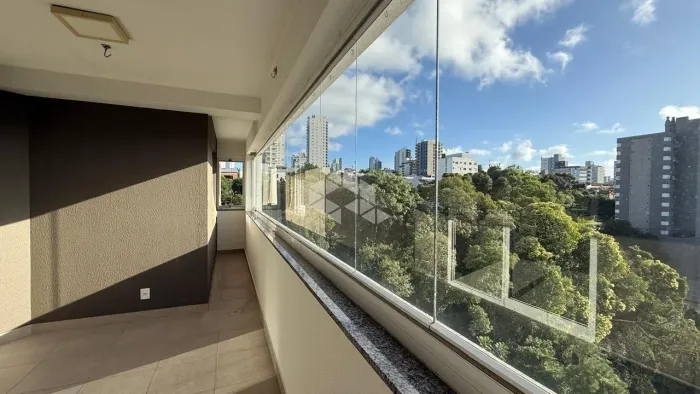 Apartamento à venda no bairro Panazzolo, em Caxias do Sul