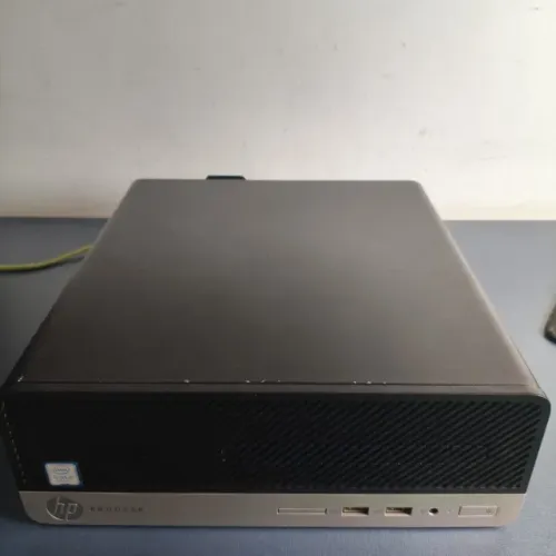 CPU Empresarial HP - Core i5 (9ª ger.) + 8GB DDR4 + SSD 240GB