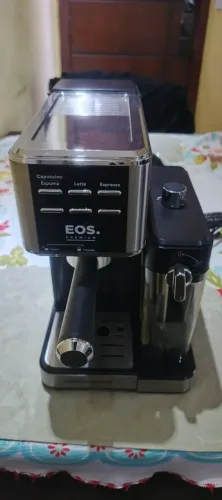 CAFETEIRA EOS LATTE ITALIANA PREMIUM