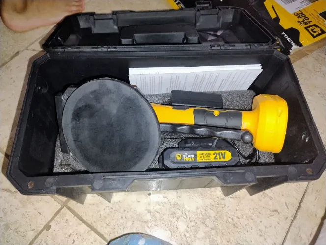 Máquina de assentar pisos 