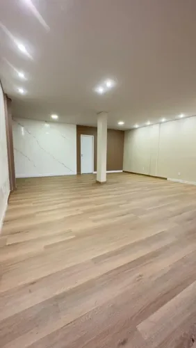 Pisos vinilicos laminado grama sintética carpete e piso emborrachado