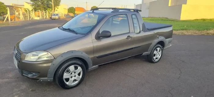 Fiat Strada Working Celeb.1.4 Fire Flex 8V CE 2013