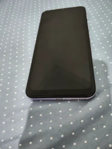 Celular funciona perfeitamente e só pegar e usar