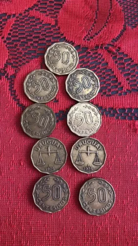 Lote com 9 moedas antigas 50 centavos Uruguay 1976