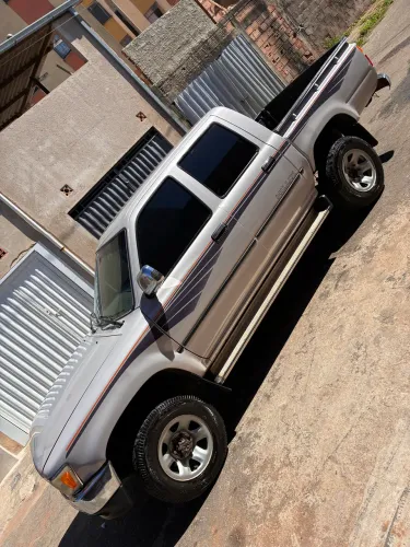 Toyota Hilux CD SR5 4X4 2.8 Diesel 2001