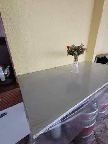 Vendo jogo completo de Mesa Jantar 6 Cadeiras Madeira Maciça + Brinde só R$ 950