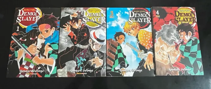 Mangás Demon Slayer Vol. 1 ao 4