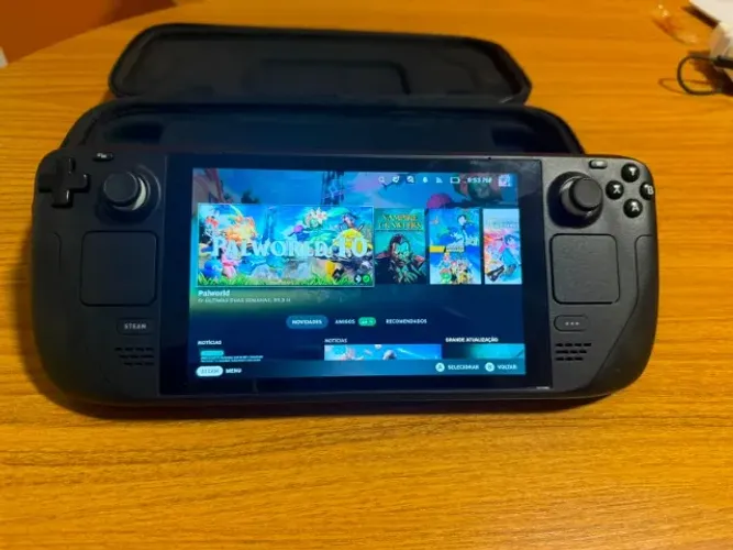 Steam Deck LCD de 64 GB com cartão MicroSD de 512 GB